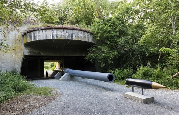 Радар-пирамида, искусственный остров и другие брошенные Пентагоном базы Радар-пирамида, искусственный остров и другие брошенные Пентагоном базы