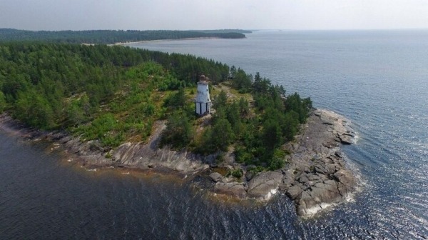 9  аномальных зон в России, которые привлекают любителей острых ощущений