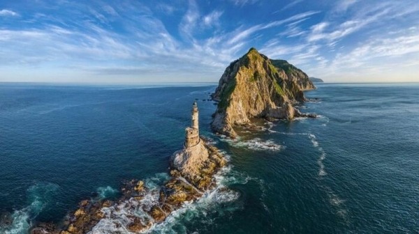 9  аномальных зон в России, которые привлекают любителей острых ощущений