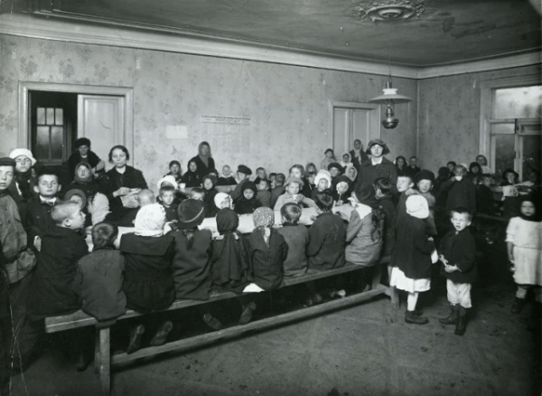 "Сто лет назад": исторические фотографии 1925 года "Сто лет назад": исторические фотографии 1925 года