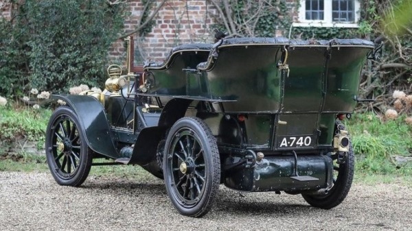 Раритетный Mercedes 1903 года за рекордную сумму Раритетный Mercedes 1903 года за рекордную сумму