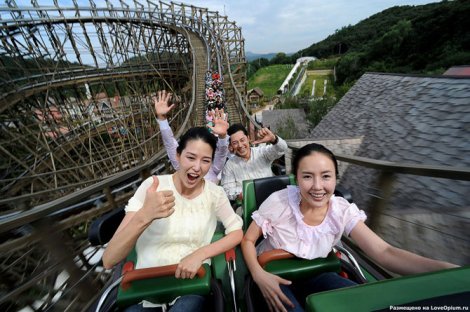 Самые интересные аттракционы в мире (42 фото + видео)