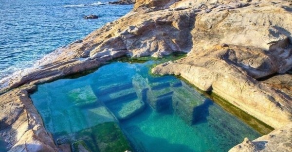 Уникальные места и удивительные достопримечательности планеты Уникальные места и удивительные достопримечательности планеты