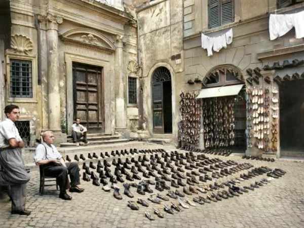 20 редких раскрашенных ретро-фото Европы XX века 20 редких раскрашенных ретро-фото Европы XX века