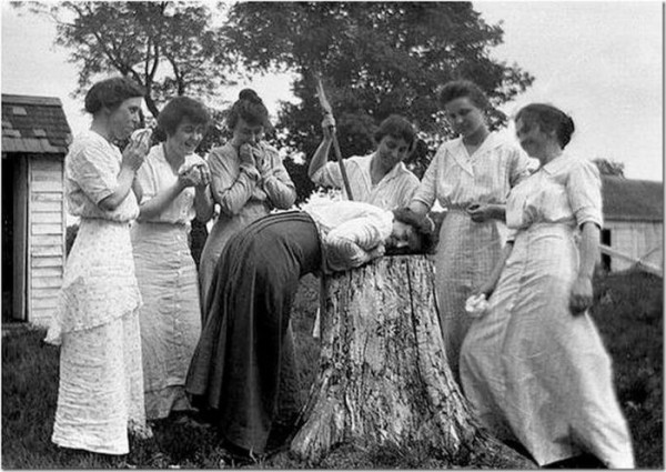 Необычные старые снимки (17 фото) Необычные старые снимки (17 фото)