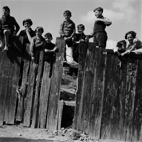 serdce-francii-30-potrjasajushhih-fotografij-parizha-1930-1940-h-godov-4cec351