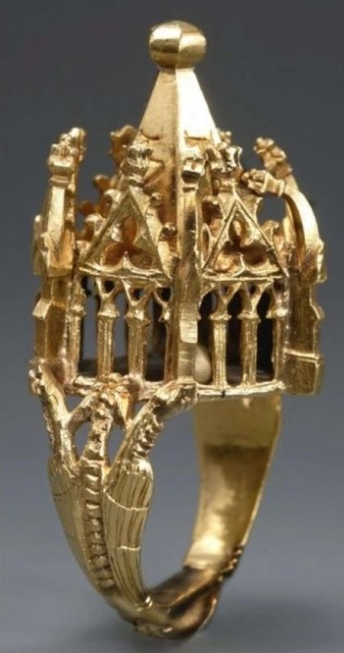 Живая история в деталях: 17 артефактов, говорящих о гении мастеров прошлого Живая история в деталях: 17 артефактов, говорящих о гении мастеров прошлого