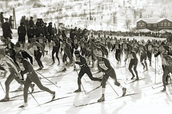 Легендарные соревнования, на которые приезжали даже с фронта (8 фото) Легендарные соревнования, на которые приезжали даже с фронта (8 фото)