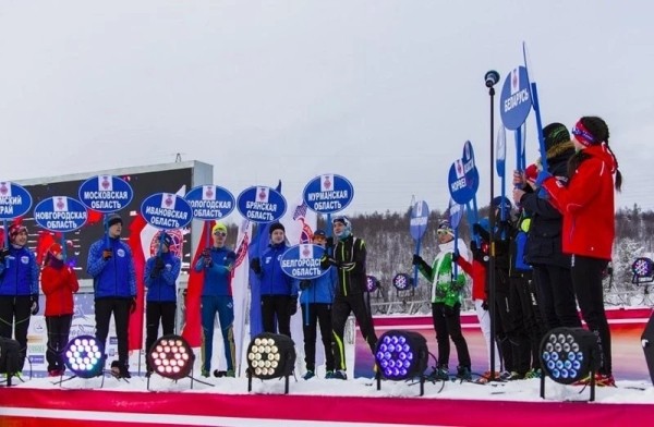 Легендарные соревнования, на которые приезжали даже с фронта (8 фото) Легендарные соревнования, на которые приезжали даже с фронта (8 фото)