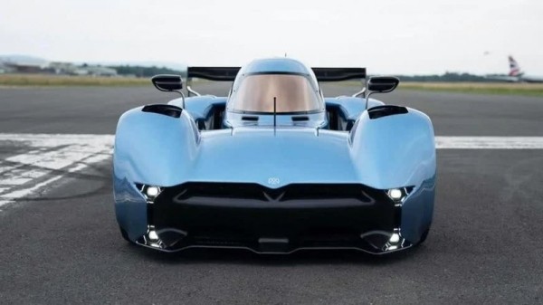 Электромобиль McMurtry Sp?irling прошёл трассу Top Gear быстрее болида F1