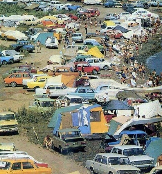 Советский автотуризм 60-х годов: какой была дорога к морю для наших бабушек и дедушек Советский автотуризм 60-х годов: какой была дорога к морю для наших бабушек и дедушек