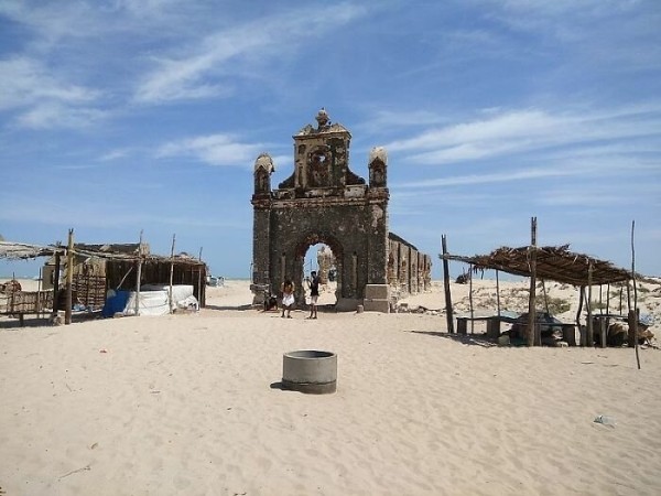 15 загадочных городов-призраков, разбросанных по всему миру 15 загадочных городов-призраков, разбросанных по всему миру