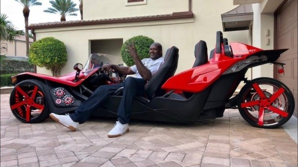 Кинжалы Анджелины и еще 8 странных и крутых хобби звезд