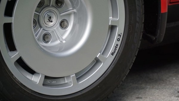 ото > Редкий двухдверный Lamborghini Jalpa в кузове тарга ото > Редкий двухдверный Lamborghini Jalpa в кузове тарга