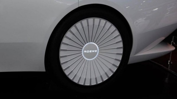 Китайский суперлюкс от бывшего дизайнера Rolls-Royce Китайский суперлюкс от бывшего дизайнера Rolls-Royce