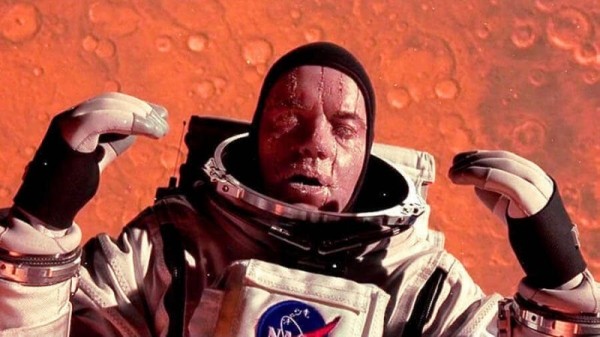 Что произойдет с мертвым телом в открытом космосе Что произойдет с мертвым телом в открытом космосе