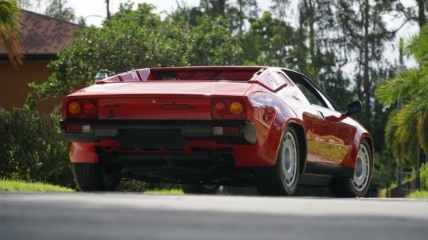 ото > Редкий двухдверный Lamborghini Jalpa в кузове тарга ото > Редкий двухдверный Lamborghini Jalpa в кузове тарга