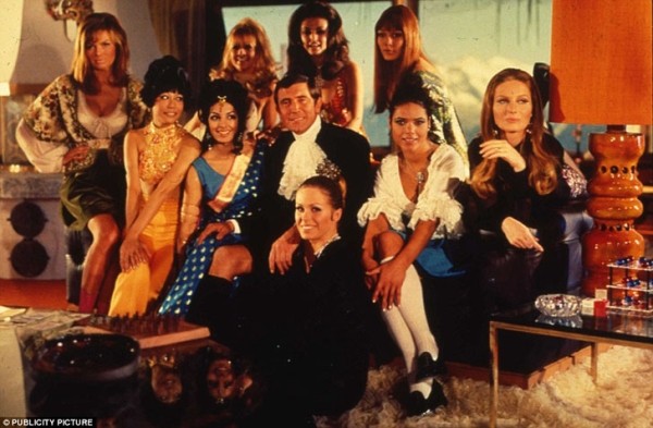 Фальшивые достопримечательности, собирающие толпы туристов, готовых поверить в любые сказки Фальшивые достопримечательности, собирающие толпы туристов, готовых поверить в любые сказки