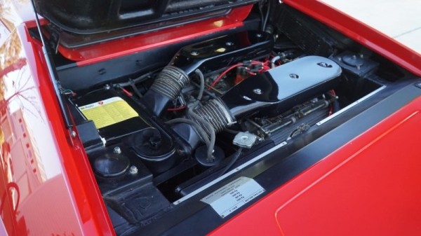 ото > Редкий двухдверный Lamborghini Jalpa в кузове тарга ото > Редкий двухдверный Lamborghini Jalpa в кузове тарга