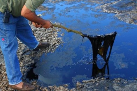 4 самых необычных озера (4 фото) 4 самых необычных озера (4 фото)