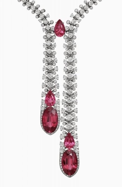 ТОП 7 самых дорогих драгоценных камней в мире ТОП 7 самых дорогих драгоценных камней в мире