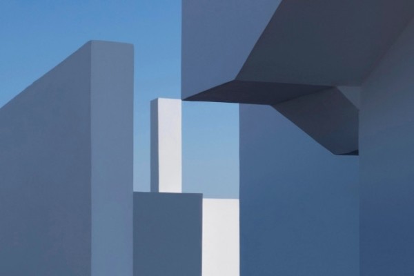 Победители конкурса на лучшую минималистичную фотографию 2021 года (18 фото) Победители конкурса на лучшую минималистичную фотографию 2021 года (18 фото)