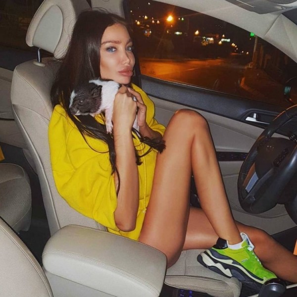 Сорайя Вучелич на фото из Instagram (ночной контент 18+) (17 фото) Сорайя Вучелич на фото из Instagram (ночной контент 18+) (17 фото)