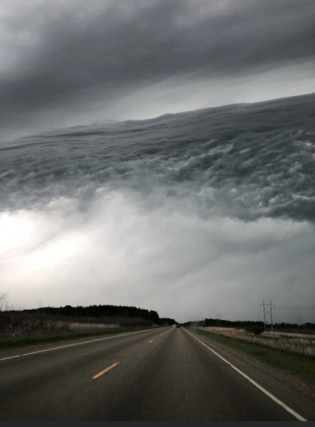 15 фотографий природных явлений, которые удивят даже отъявленных сухарей