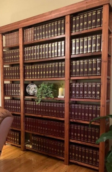 16 впечатляющих коллекций необычных вещей, и маркам с монетами до этого далеко