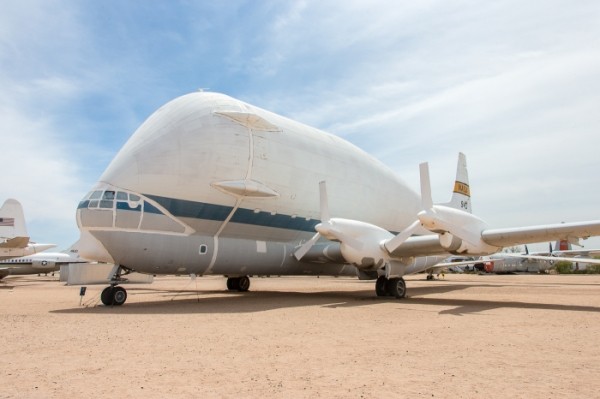 7 странных самолетов со всего мира, которые не мудрено принять за НЛО ? фото + видео