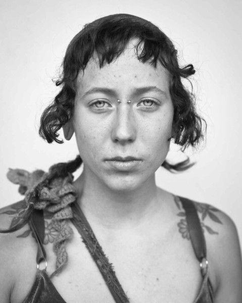 Жизнь без правил: портреты бунтарей в проекте Lost and Found