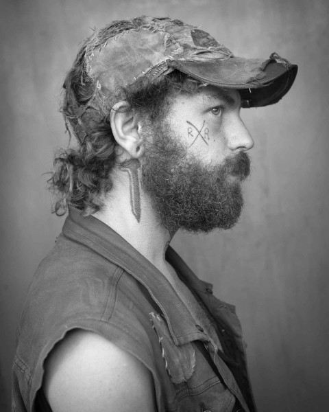 Жизнь без правил: портреты бунтарей в проекте Lost and Found