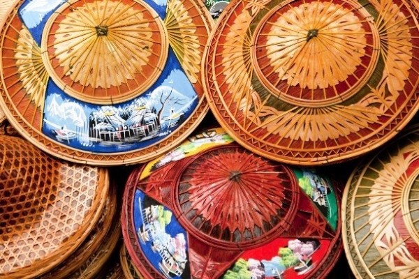 Самые популярные сувениры со всего мира