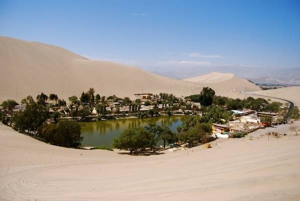 7 самых красивых оазисов мира (21 фото)