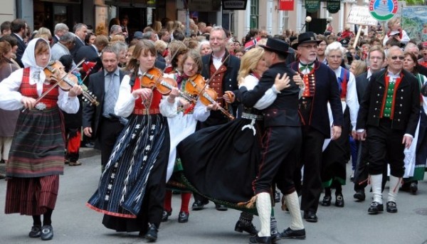 Примечательные особенности празднования дней рождения у разных народов