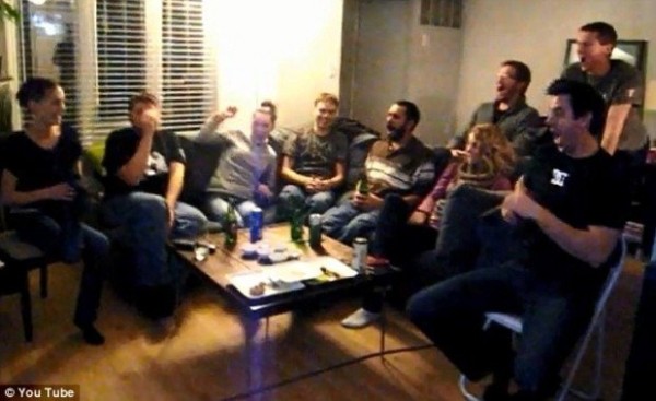 Девушка, победившая рак, теперь может вращать ногой на 180 градусов (6 фото + видео) Девушка, победившая рак, теперь может вращать ногой на 180 градусов (6 фото + видео)