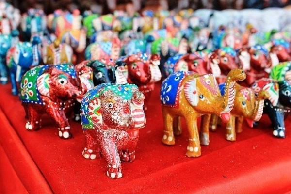 Самые популярные сувениры со всего мира