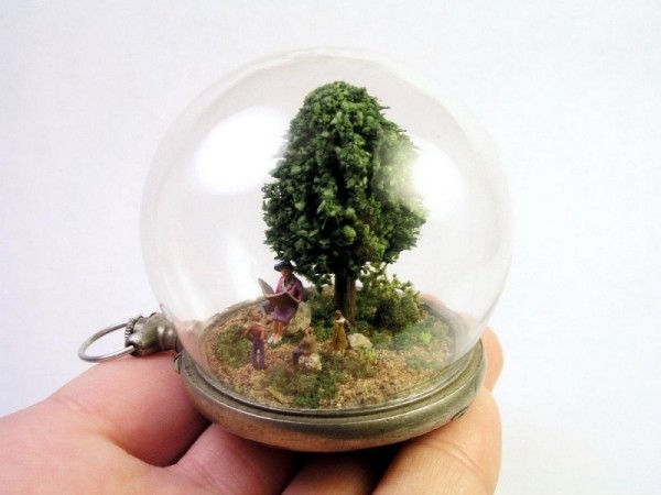 Миниатюры в старинных карманных часах (33 фото) Миниатюры в старинных карманных часах (33 фото)