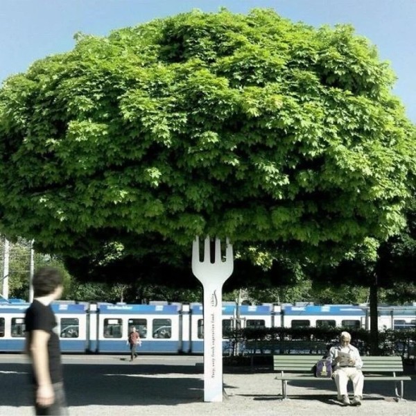 35 примеров запоминающейся креативной рекламы 35 примеров запоминающейся креативной рекламы