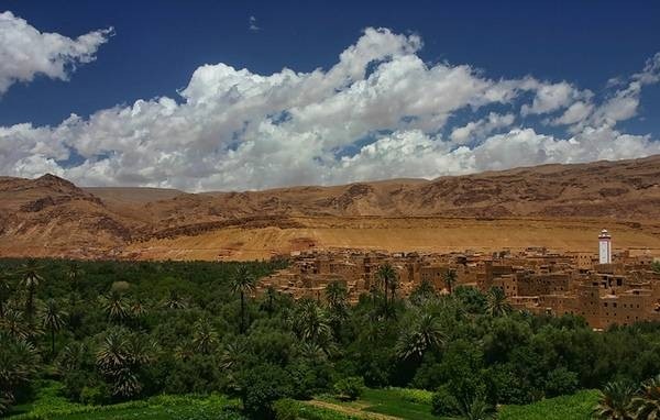 7 самых красивых оазисов мира (21 фото)