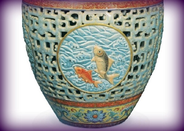 Почему самую дорогую в мире вазу перепродали вдвое дешевле, и она при этом не потеряла свой особый статус