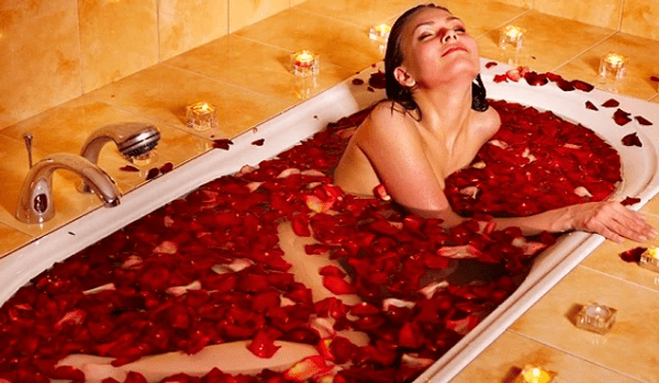 10 поистине женских привычек, которые мужчины отказываются понимать