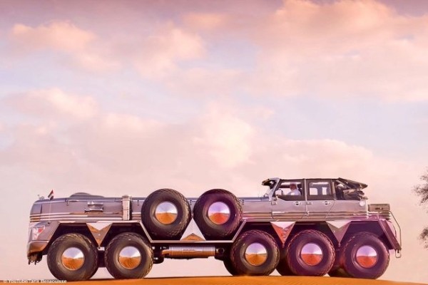 10-колесный внедорожник, созданный для арабского шейха (10 фото)