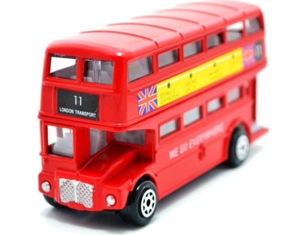 Самые популярные сувениры со всего мира