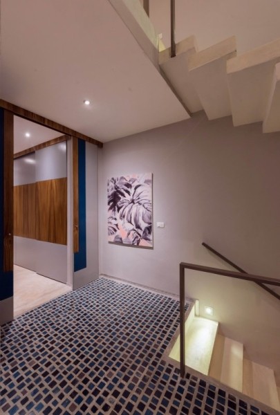 Дом из необычного кирпича в Мексике