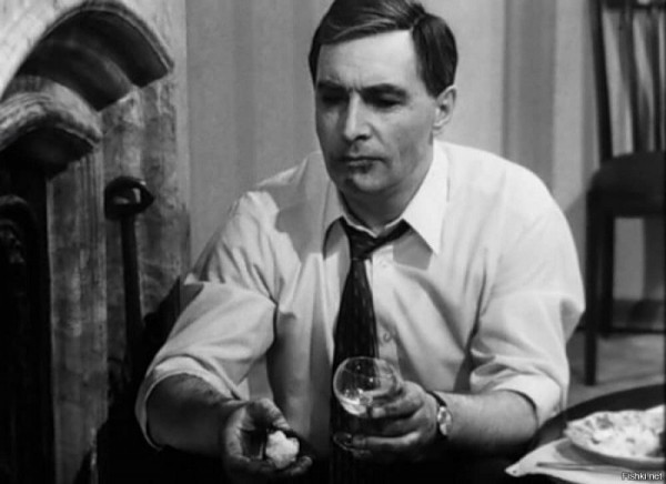 Почему заливная рыба гадость, а икра заморская баклажанная - деликатес Почему заливная рыба гадость, а икра заморская баклажанная - деликатес