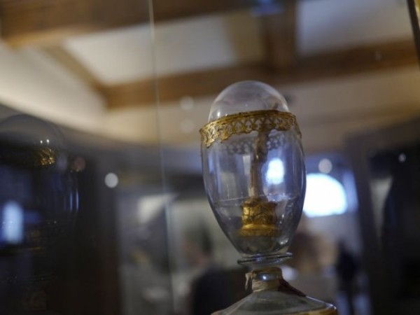 Средний палец Галилео Галилея в музее Флоренции (6 фото) Средний палец Галилео Галилея в музее Флоренции (6 фото)