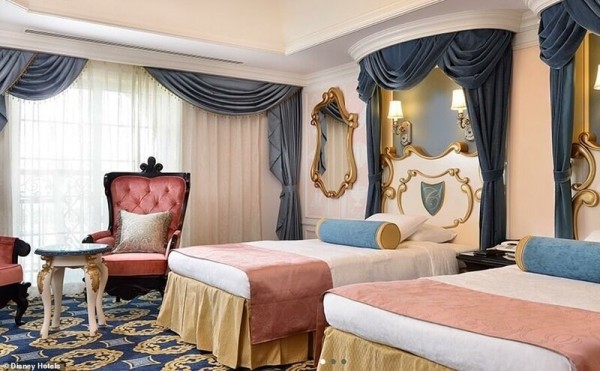 Отель-караоке и отель-поезд: 14 самых необычных вариантов размещения в Японии Отель-караоке и отель-поезд: 14 самых необычных вариантов размещения в Японии