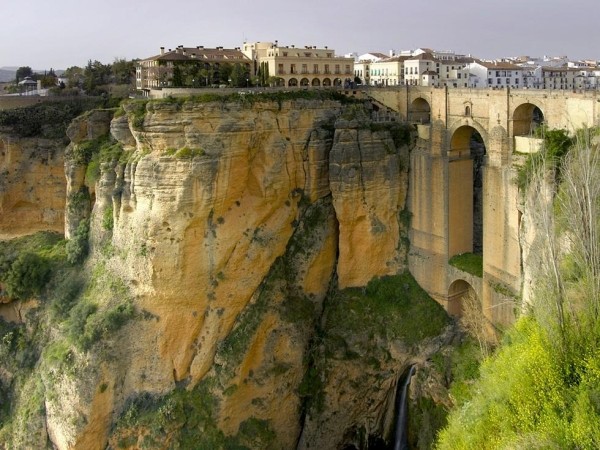 Ронда — город на скалах и душа Андалусии