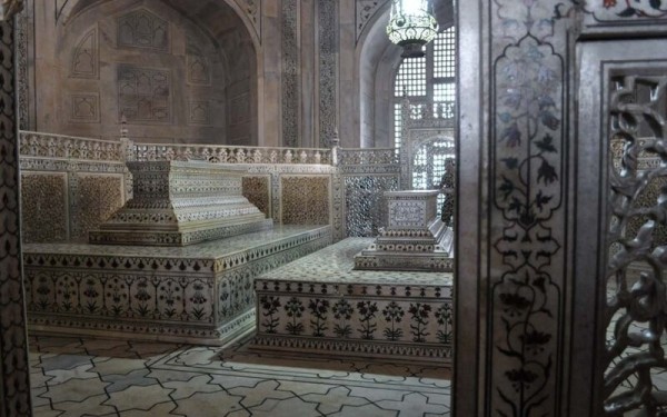 Запретные фото — кадры из знаменитых мест, где нельзя снимать Запретные фото — кадры из знаменитых мест, где нельзя снимать